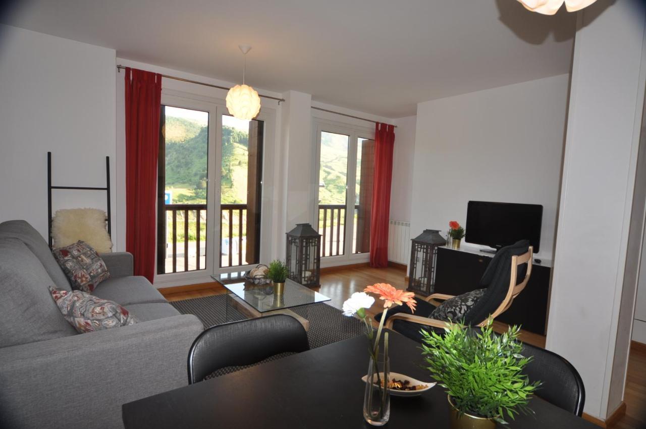 Apartamentos Tirol Формигал Экстерьер фото